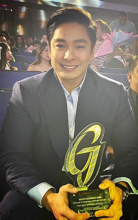 Coco Martin dedicates Guillermo award to Jaclyn Jose .